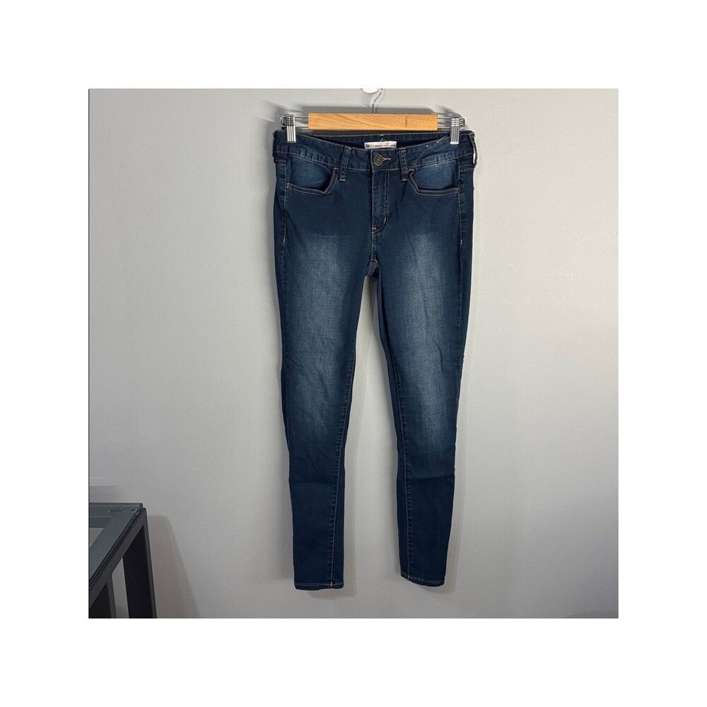 So jeans women’s size 5 wide 5W size 27W ultimate Jegging lowrise low rise